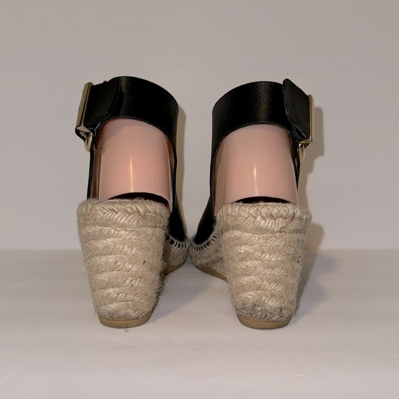 Bettye Muller Black Leather Open Toe 3” Wedges!! - Picture 3 of 8